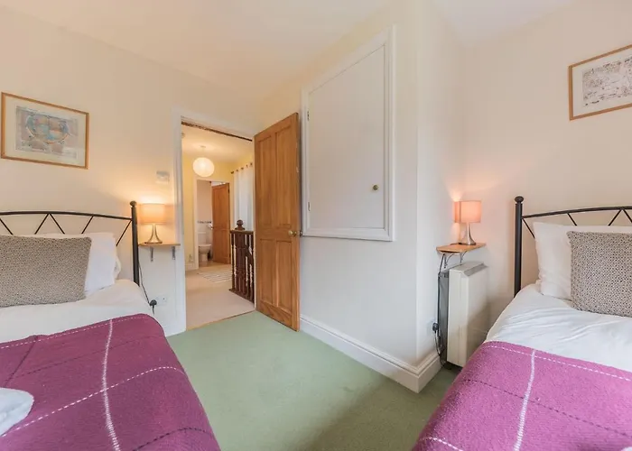 Waingarth Grizedale Forest & Satterthwaite * Ulverston